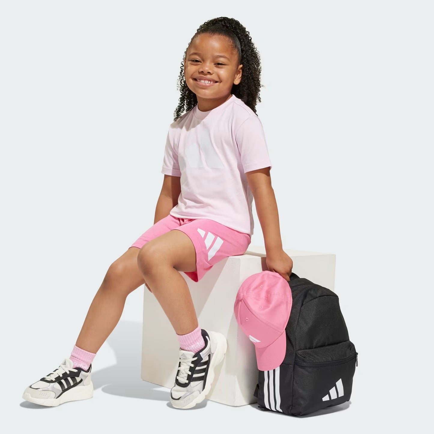 CONJUNTO ADIDAS ESSENTIALS ROSA COM BRANCO