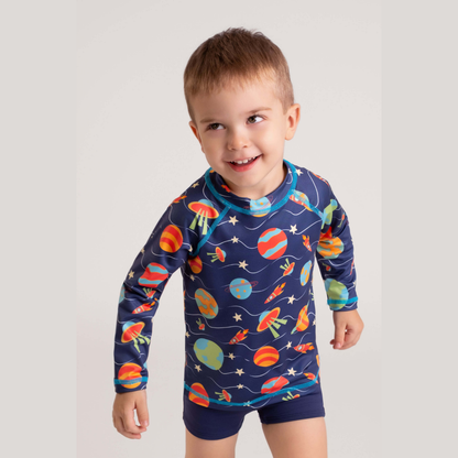 CONJUNTO CAMISETA COM PROTECAO SOLAR UV 50+ E SUNGA BOXER ESPACO DEDEKA (1 ao 3)